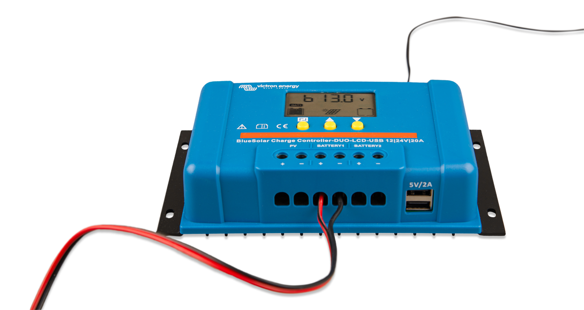 Victron BlueSolar PWM DUO-LCD&USB 12/24V-20A — Victron OEM alternate angle (SKU SCC010020060)